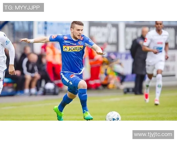 桑纳菲与克里斯蒂对决前瞻分析及比赛结果预测详解